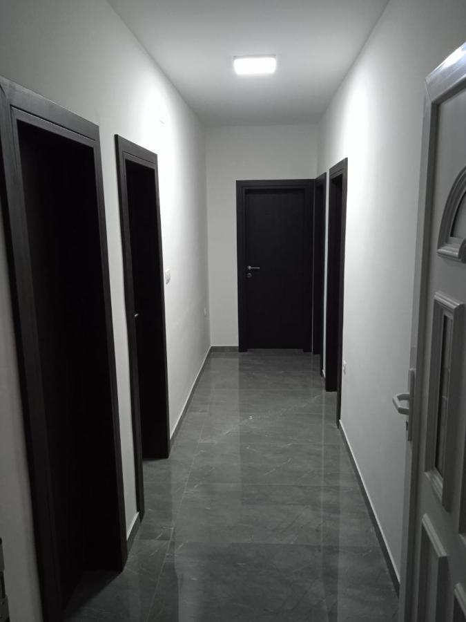 Apartman Lu イェセニツェ エクステリア 写真
