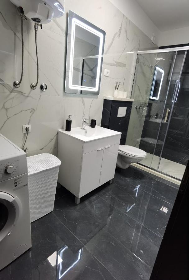 Apartman Lu イェセニツェ エクステリア 写真