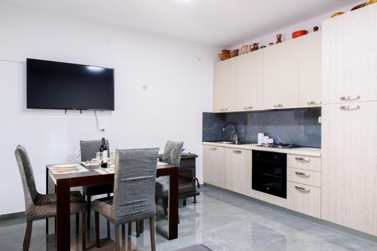 Apartman Lu イェセニツェ エクステリア 写真