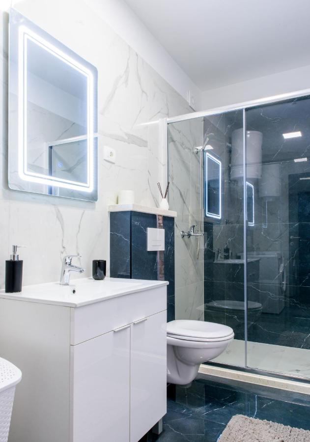 Apartman Lu イェセニツェ エクステリア 写真